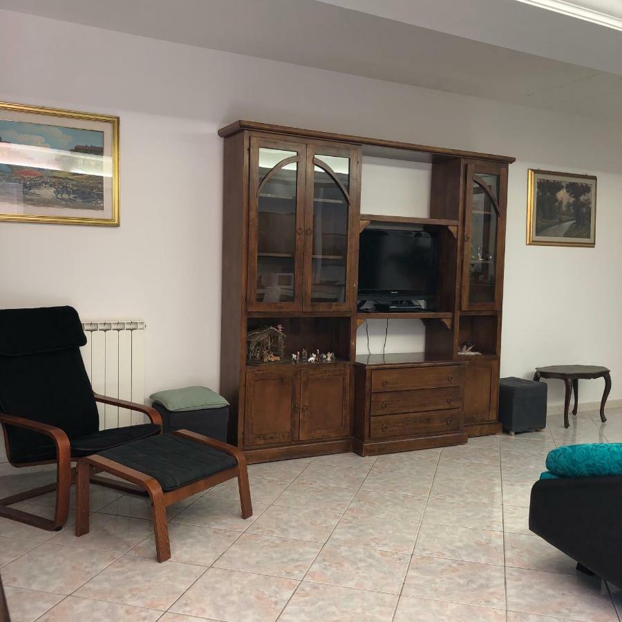 La Residenza Dei Papi Vila Papigno Exterior foto