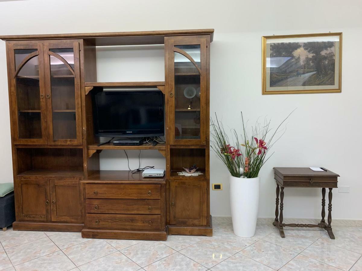 La Residenza Dei Papi Vila Papigno Exterior foto