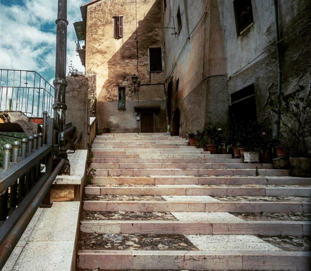 La Residenza Dei Papi Vila Papigno Exterior foto